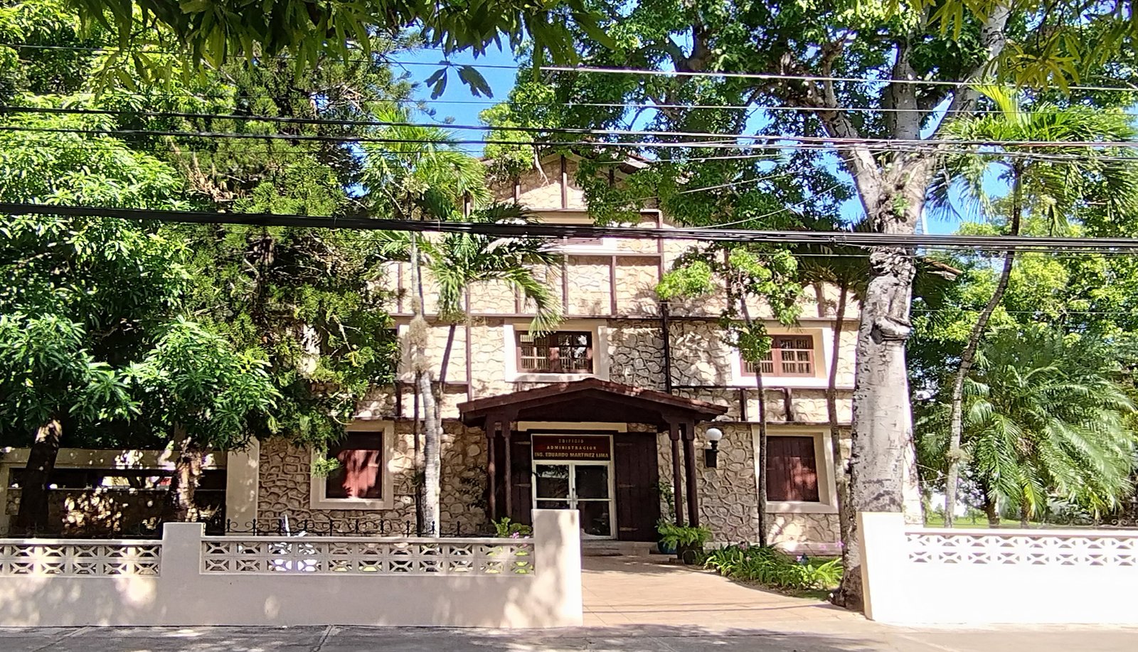Oficinas Administrativas de Central Romana